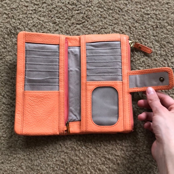 Fossil Peach/Coral Colored Wallet - Picture 3 of 7